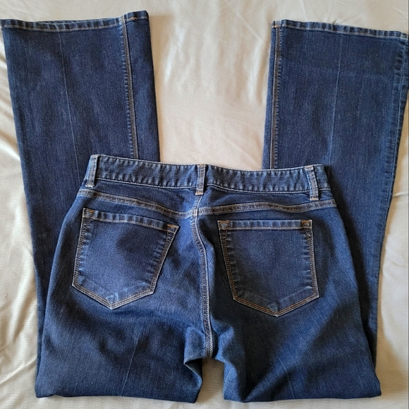 Loft Curvy Flare Jeans - Sz 8, Dark Blue - Picture 4 of 10
